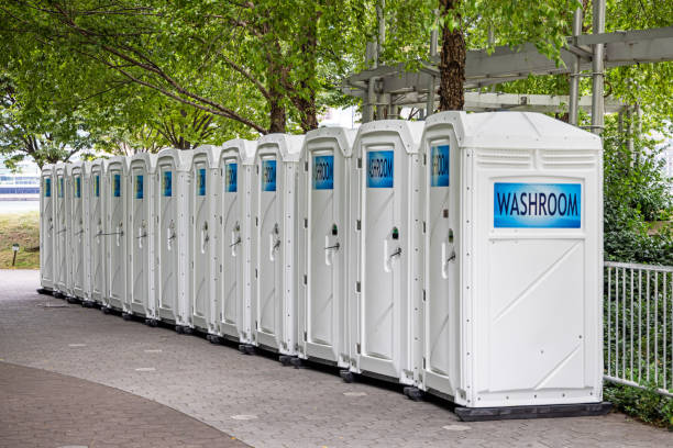 Portable Toilet Options We Offer in Lawrenceville, GA